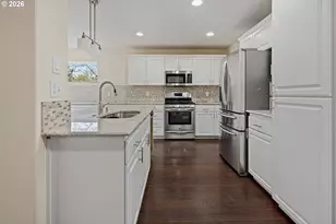 4391 NW Diamondback Dr, Beaverton, OR 97006 - Photo 10