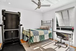 173 NE Bridgeton Rd, Portland, OR 97211 - Photo 12