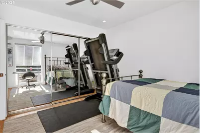 173 NE Bridgeton Rd #13, Portland, OR 97211 - Photo 10