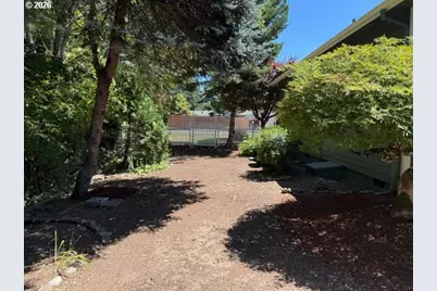 785 N 15th Ave, Stayton, OR 97383 - Photo 32