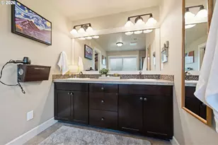 11846 SE Waterleaf Dr, Happy Valley, OR 97086 - Photo 32