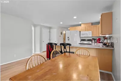 2201 Edgemont St SE, Albany, OR 97322 - Photo 16