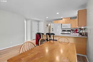 2201 Edgemont St SE, Albany, OR 97322 - Photo 16