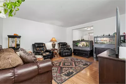 504 SE 5th St, Battle Ground, WA 98604 - Photo 6
