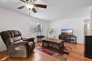 504 SE 5th St, Battle Ground, WA 98604 - Photo 16