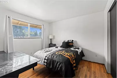 19105 NE Clackamas St, Portland, OR 97230 - Photo 10