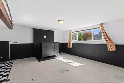 19105 NE Clackamas St, Portland, OR 97230 - Photo 16