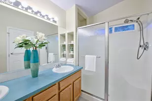 2179 SE Glendale Ct, Hillsboro, OR 97123 - Photo 16