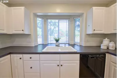 2179 SE Glendale Ct, Hillsboro, OR 97123 - Photo 12