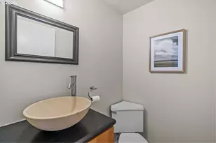 5202 SW Northwood Ave, Portland, OR 97239 - Photo 36