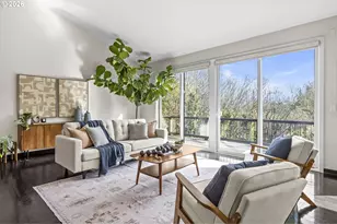 5202 SW Northwood Ave, Portland, OR 97239 - Photo 8