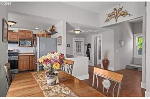 406 W C St, Rainier, OR 97048 - Photo 12