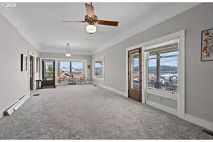 406 W C St, Rainier, OR 97048 - Photo 16