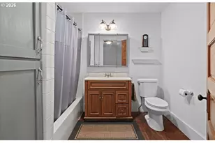 406 W C St, Rainier, OR 97048 - Photo 16