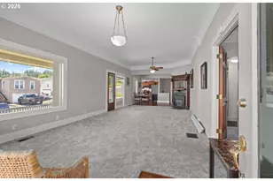 406 W C St, Rainier, OR 97048 - Photo 10