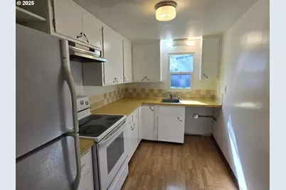 3208 W 7th St, The Dalles, OR 97058 - Photo 16