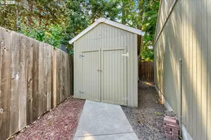 5958 NE Ray Cir, Hillsboro, OR 97124 - Photo 42