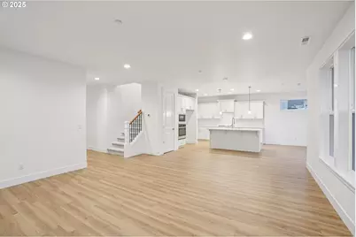 5596 N 93rd Ave #LT204, Camas, WA 98607 - Photo 10