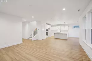 5596 N 93rd Ave, Camas, WA 98607 - Photo 10