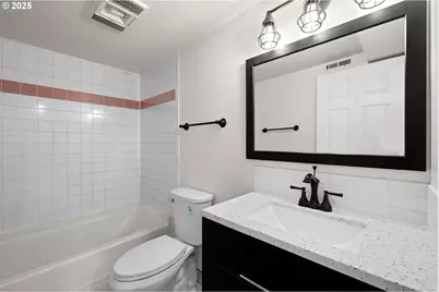 8412 SE Liebe St, Portland, OR 97266 - Photo 20