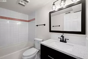 8412 SE Liebe St, Portland, OR 97266 - Photo 20