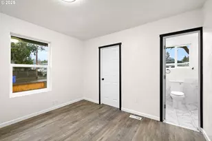 8412 SE Liebe St, Portland, OR 97266 - Photo 8