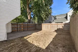 220 SE 28th Ave, Hillsboro, OR 97123 - Photo 36