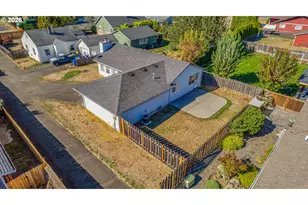 760 SE 139th Ave, Portland, OR 97233 - Photo 46