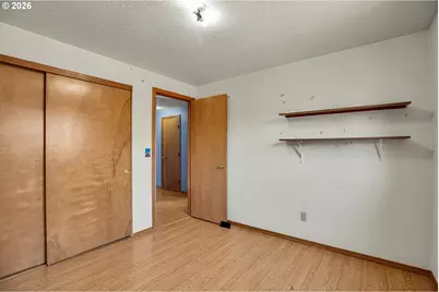 760 SE 139th Ave, Portland, OR 97233 - Photo 34
