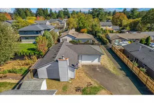 760 SE 139th Ave, Portland, OR 97233 - Photo 4