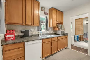 1804 E Terrace Way, Kelso, WA 98626 - Photo 6