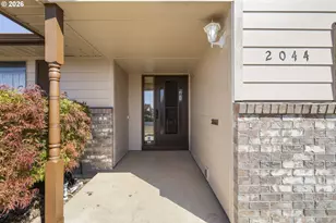 2044 Astor Way, Woodburn, OR 97071 - Photo 2