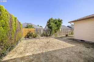 2044 Astor Way, Woodburn, OR 97071 - Photo 26