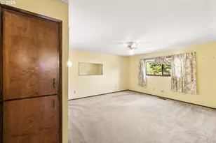 2044 Astor Way, Woodburn, OR 97071 - Photo 14