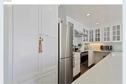 1116 SW 51 St #206, Lincoln City, OR 97367 - Photo 8