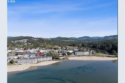 1116 SW 51 St #206, Lincoln City, OR 97367 - Photo 2