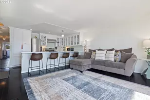 1116 SW 51 St, Lincoln City, OR 97367 - Photo 6