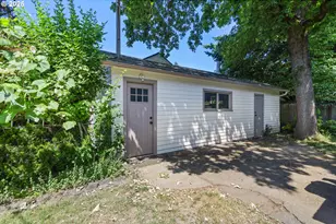 2000 Harney St, Vancouver, WA 98660 - Photo 6