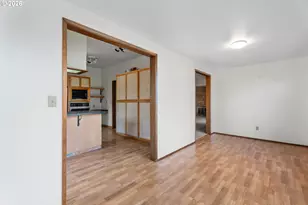 14411 SE Wagner Ln, Milwaukie, OR 97267 - Photo 16