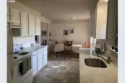 1575 NE 237th Ave, Wood Village, OR 97060 - Photo 28