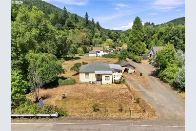 152 Bear Creek Rd, Cottage Grove, OR 97424 - Photo 12