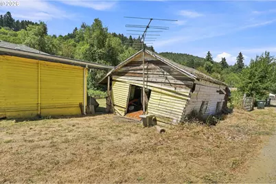 152 Bear Creek Rd, Cottage Grove, OR 97424 - Photo 10