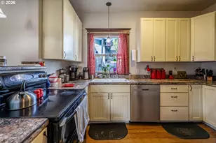 1111 E 9th St, The Dalles, OR 97058 - Photo 12
