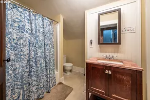 1111 E 9th St, The Dalles, OR 97058 - Photo 18