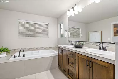 28930 SW Geneva Loop, Wilsonville, OR 97070 - Photo 20