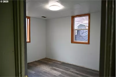 115 N Water St, Weston, OR 97886 - Photo 12