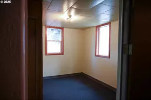 115 N Water St, Weston, OR 97886 - Photo 20
