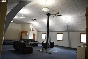 115 N Water St, Weston, OR 97886 - Photo 10