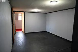 115 N Water St, Weston, OR 97886 - Photo 24