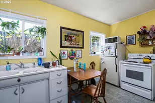 427 Washington St, Eugene, OR 97401 - Photo 22